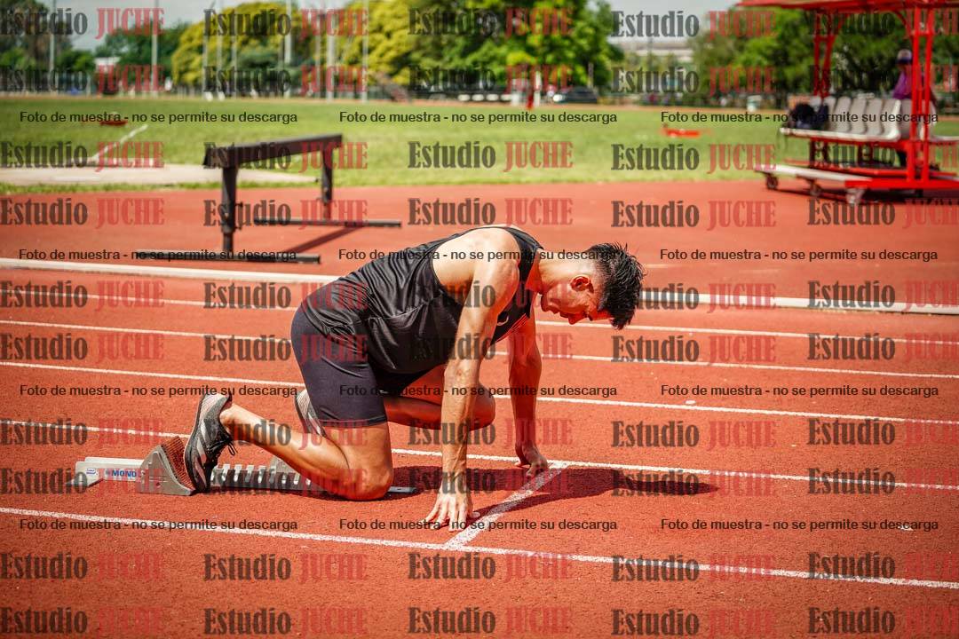 Fotos de los 400 m llanos de varones