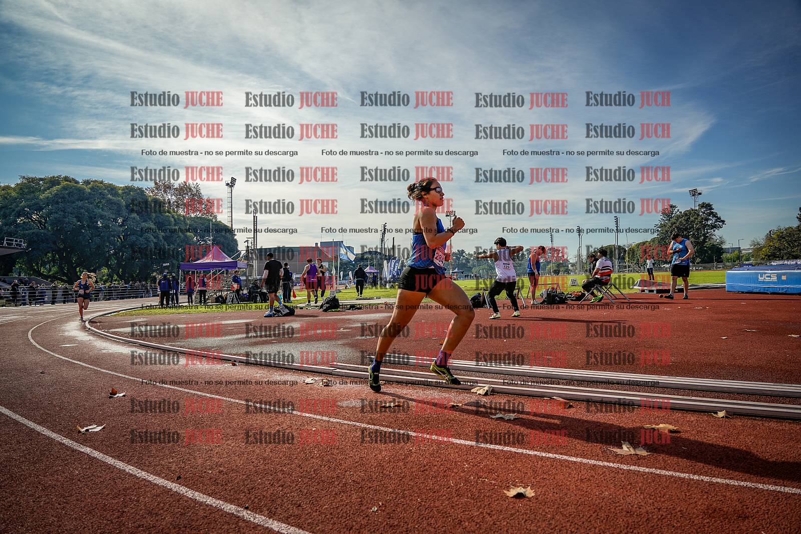 Fotos de los 800 m de mujeres - heptatlón 7