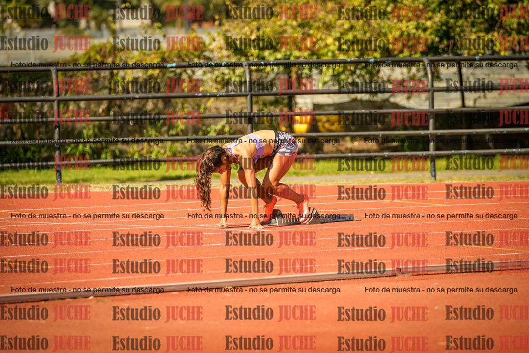 Fotos de los 200 m llanos de mujeres - combinadas 4