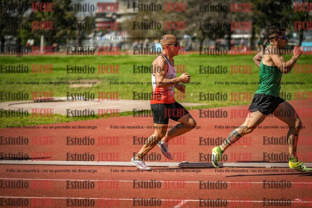Fotos de los 1500 m llanos de varones