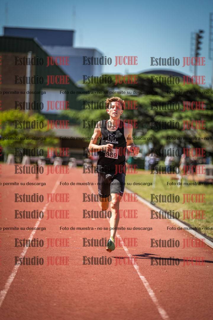 Fotos de los 3000 m con obstáculos de varones