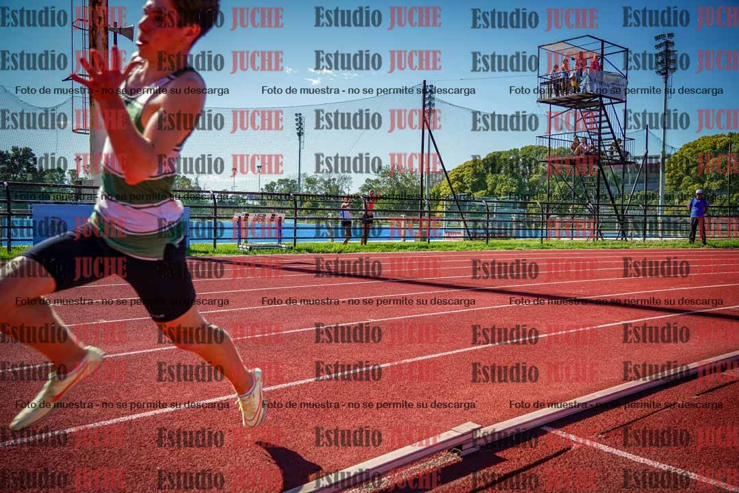 Fotos de los 200 m llanos de varones