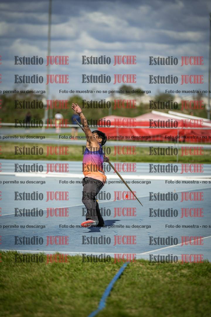 Fotos del lanzamiento de jabalina de varones