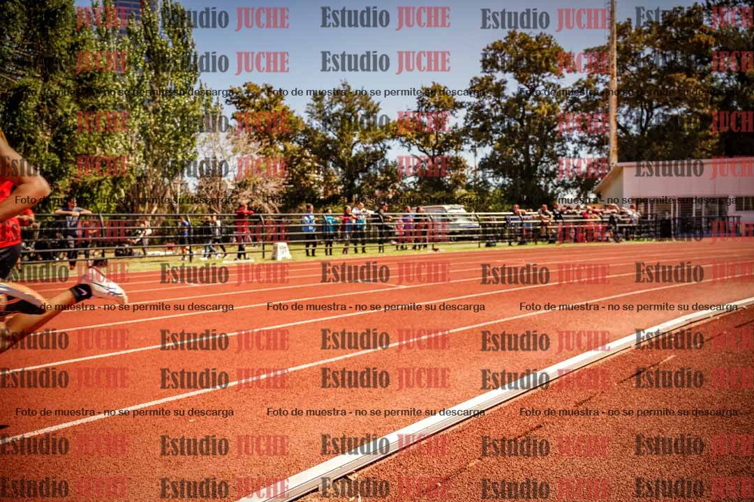 Fotos de los 600 m llanos de varones
