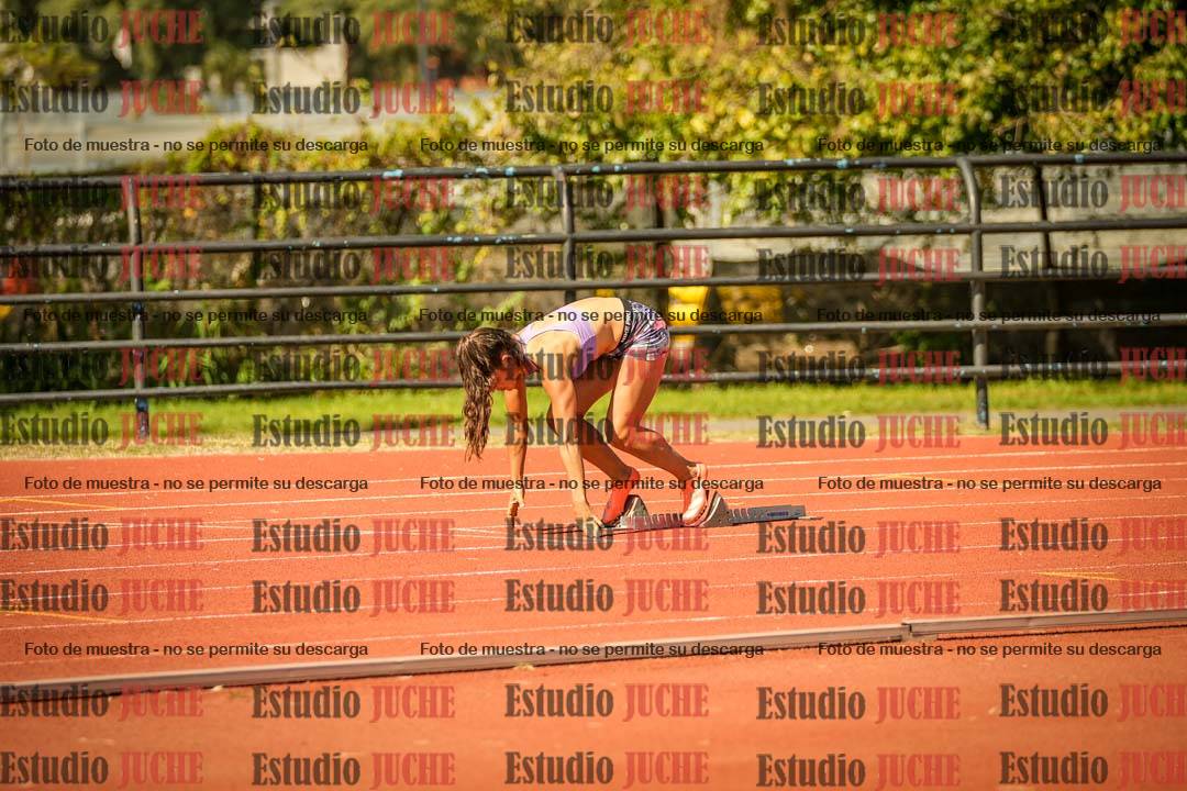 Fotos de los 200 m llanos de mujeres - combinadas 4