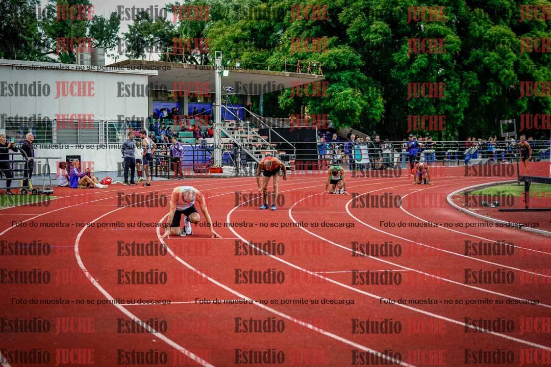 Fotos de los 400 m llanos de varones