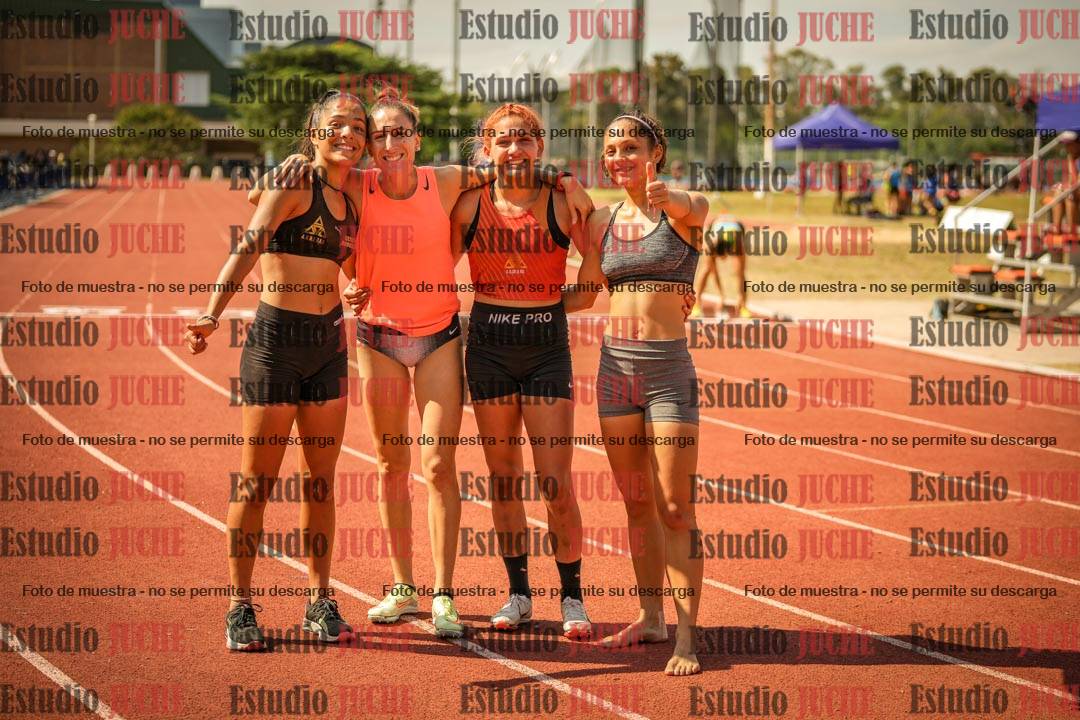 Fotos de algunos podios y extras del torneo