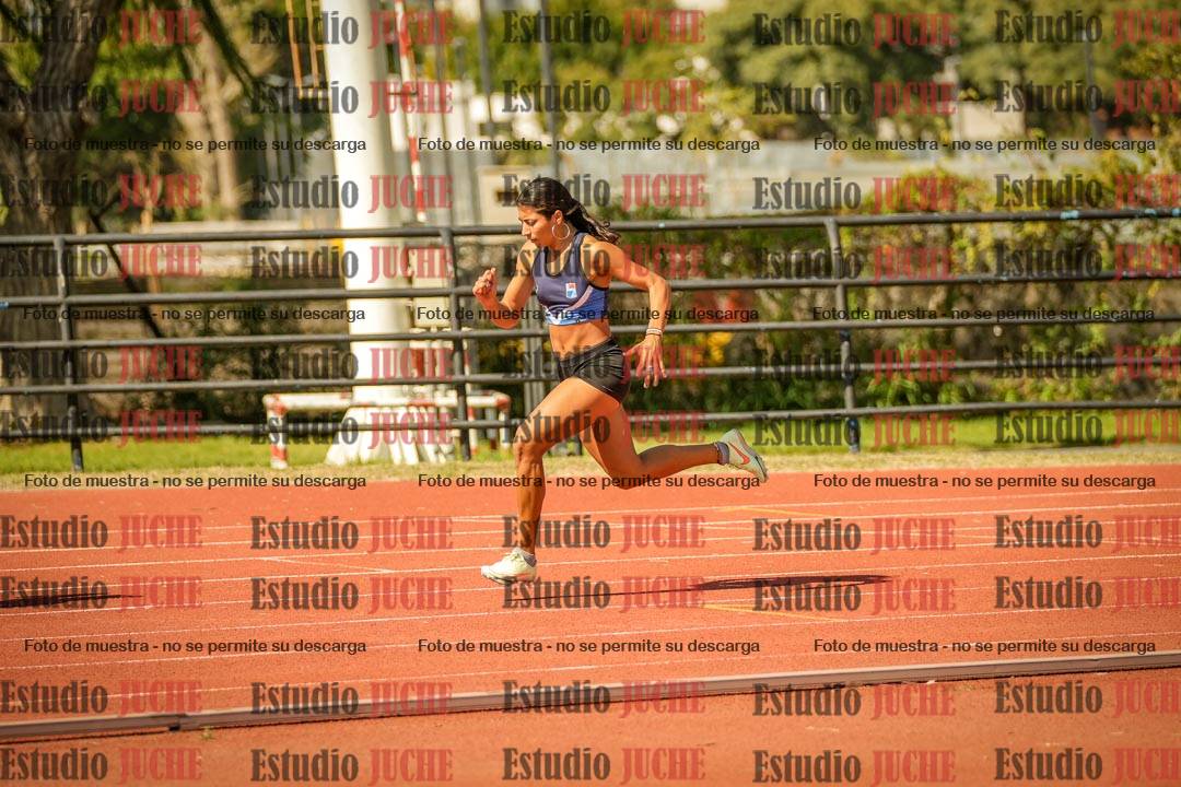 Fotos de los 200 m llanos de mujeres - combinadas 4