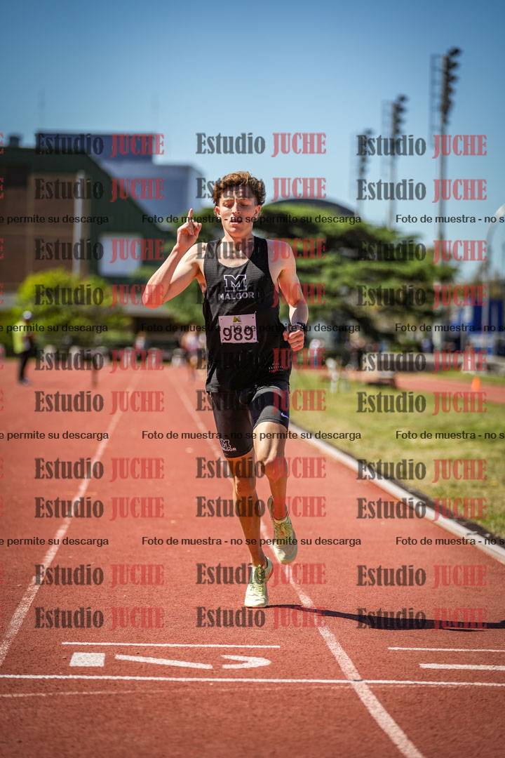 Fotos de los 3000 m con obstáculos de varones