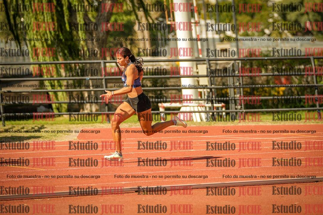 Fotos de los 200 m llanos de mujeres - combinadas 4