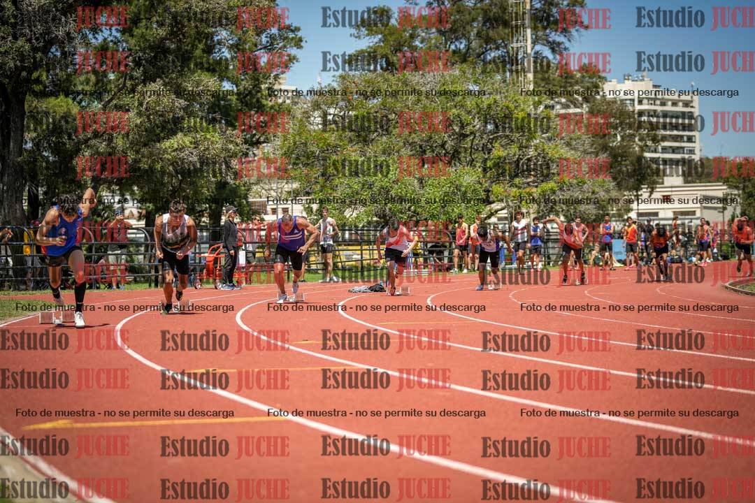 Fotos de los 200 m llanos de varones
