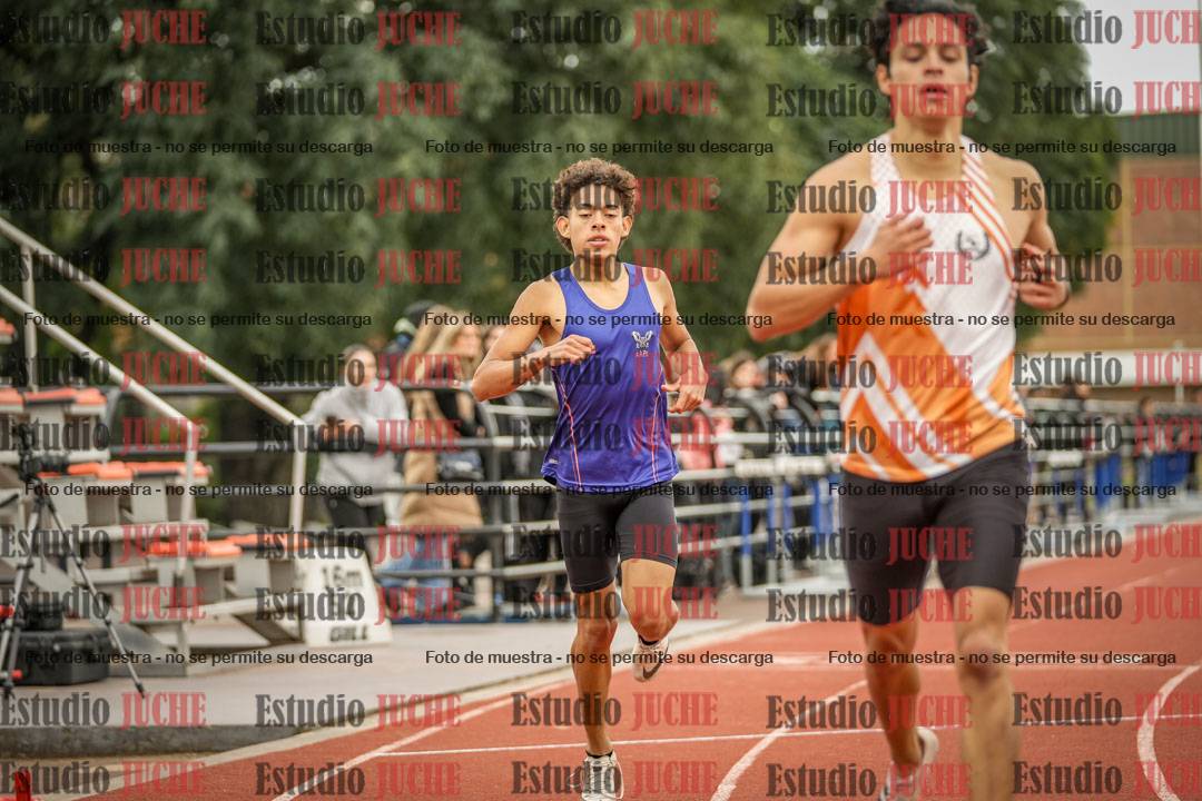 Fotos de los 400 m llanos de varones