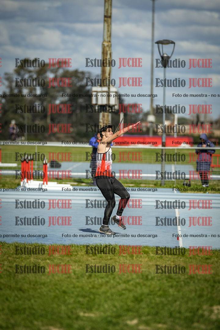Fotos del lanzamiento de jabalina de varones