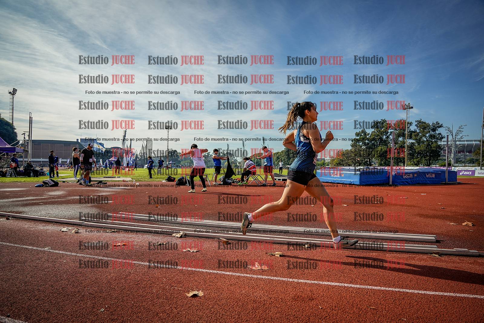 Fotos de los 800 m de mujeres - heptatlón 7