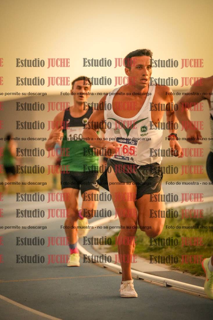 Fotos de los 3000 m llanos de varones