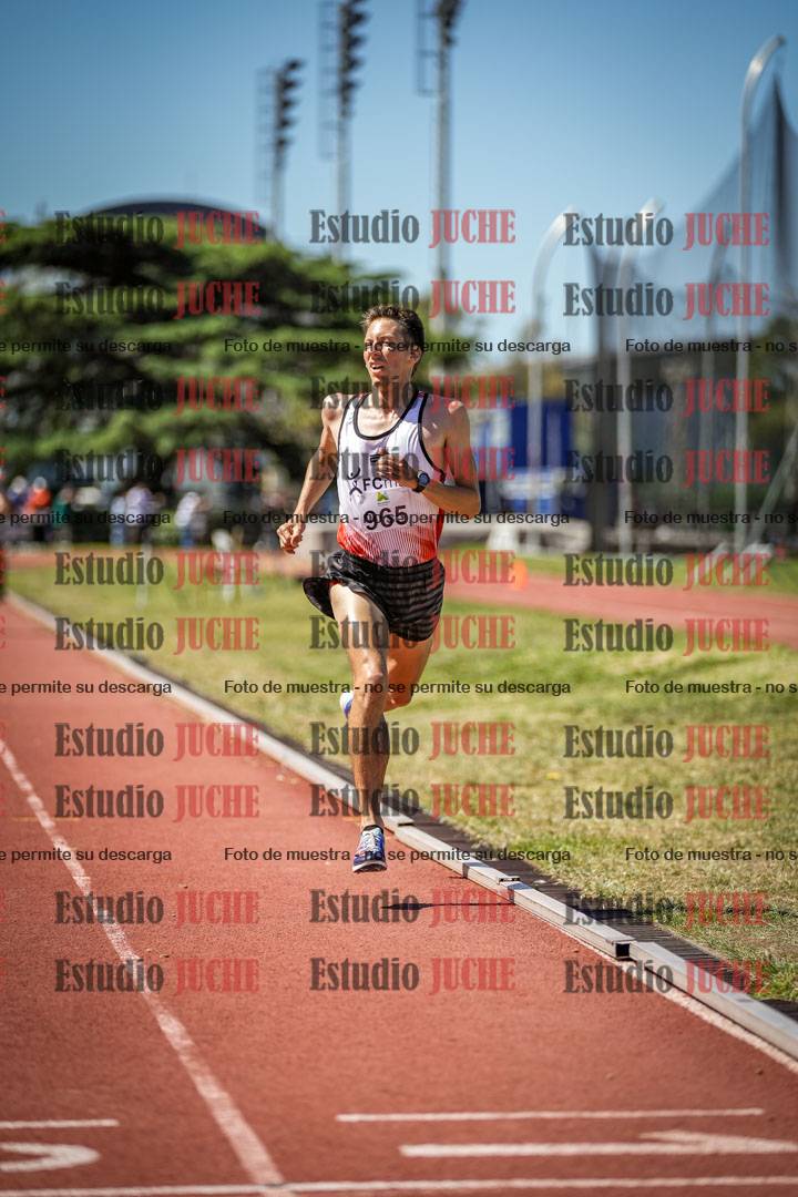 Fotos de los 3000 m con obstáculos de varones