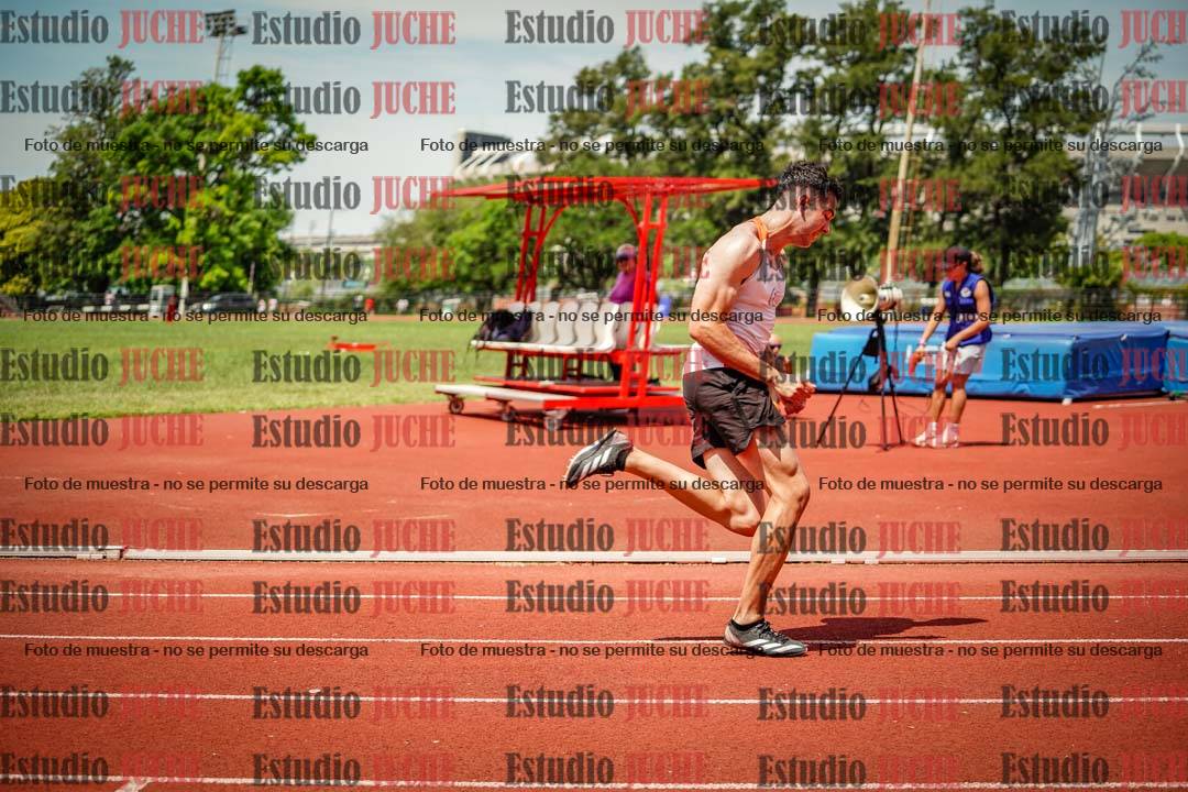 Fotos de los 400 m llanos de varones