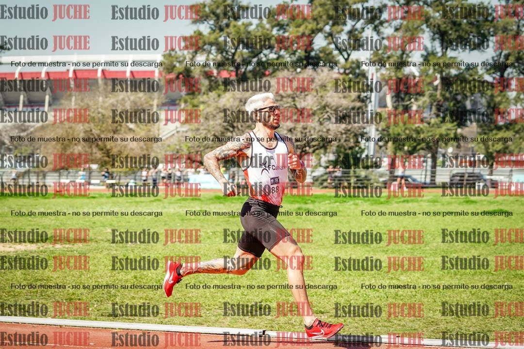 Fotos de los 1500 m llanos de varones