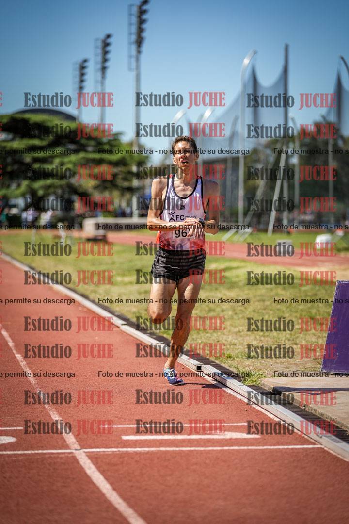Fotos de los 3000 m con obstáculos de varones