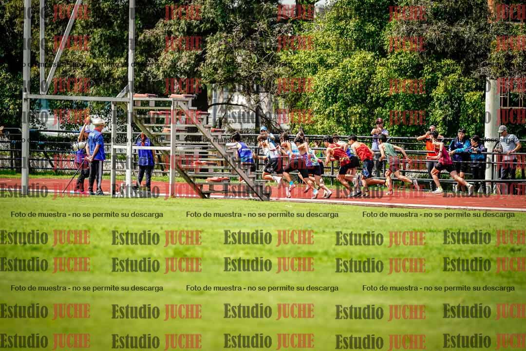 Fotos de los 600 m llanos de varones