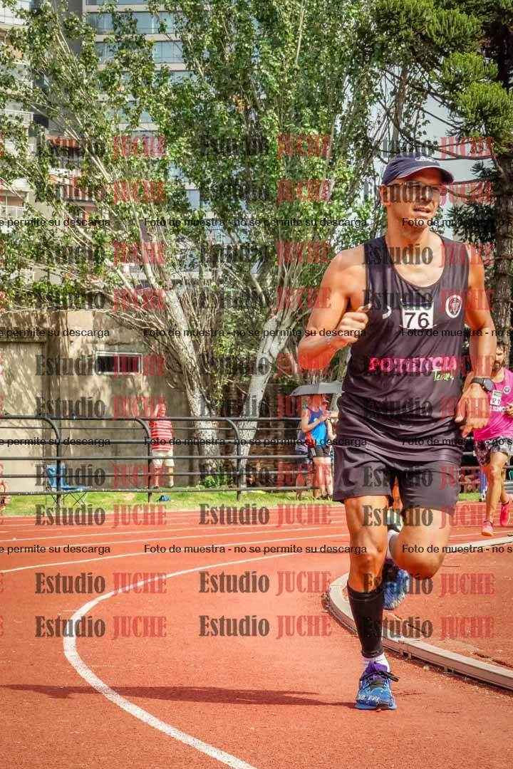 Fotos de los 3000 m llanos de varones