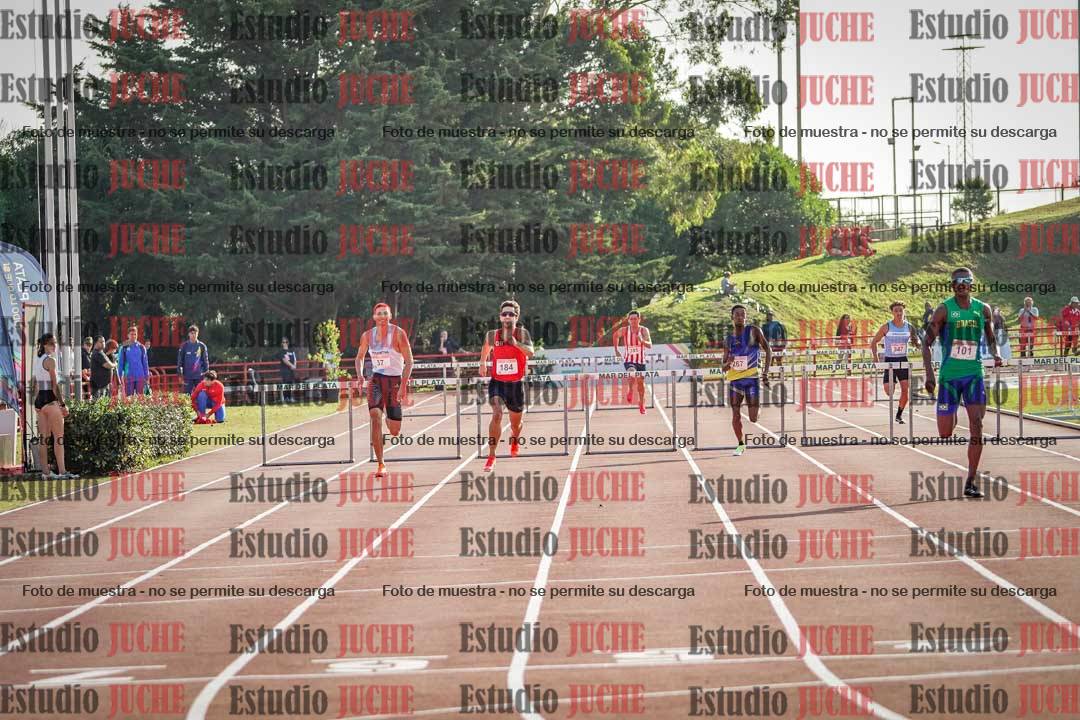 Fotos de los 400 m con vallas de varones