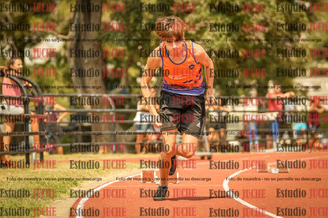 Fotos de los 200 m llanos de varones