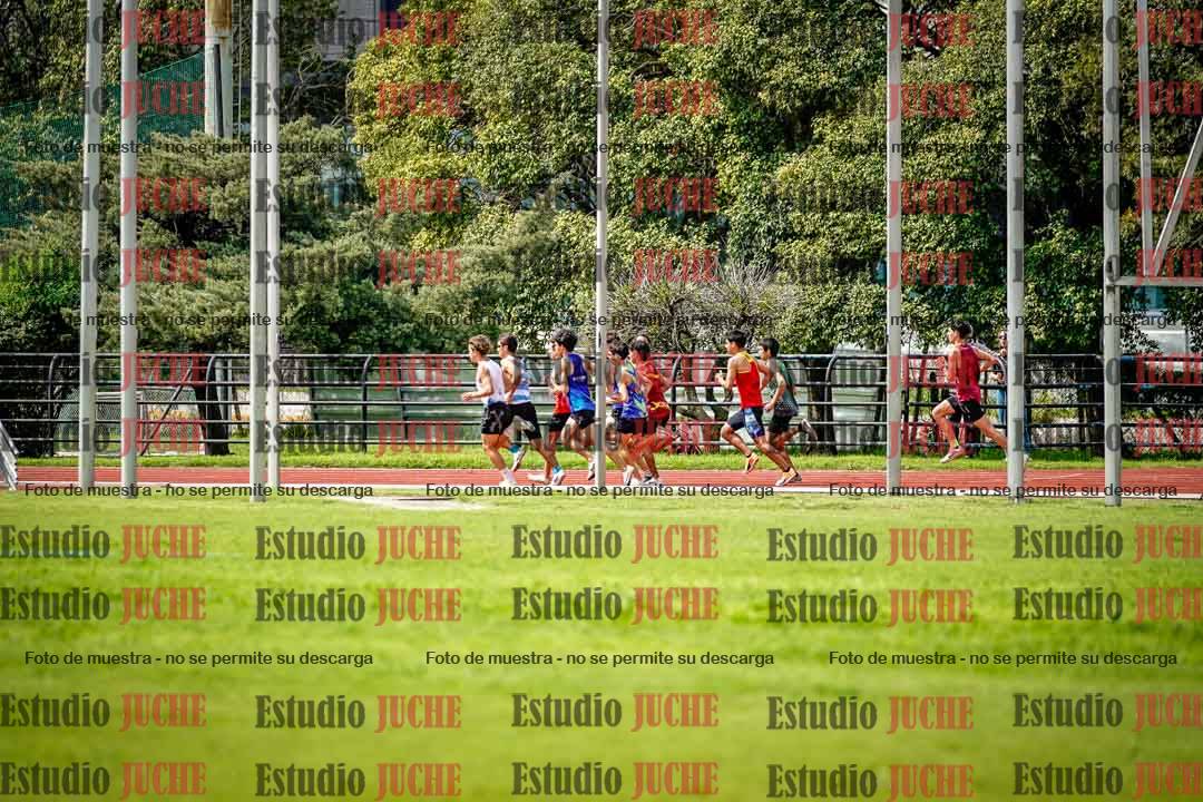 Fotos de los 600 m llanos de varones