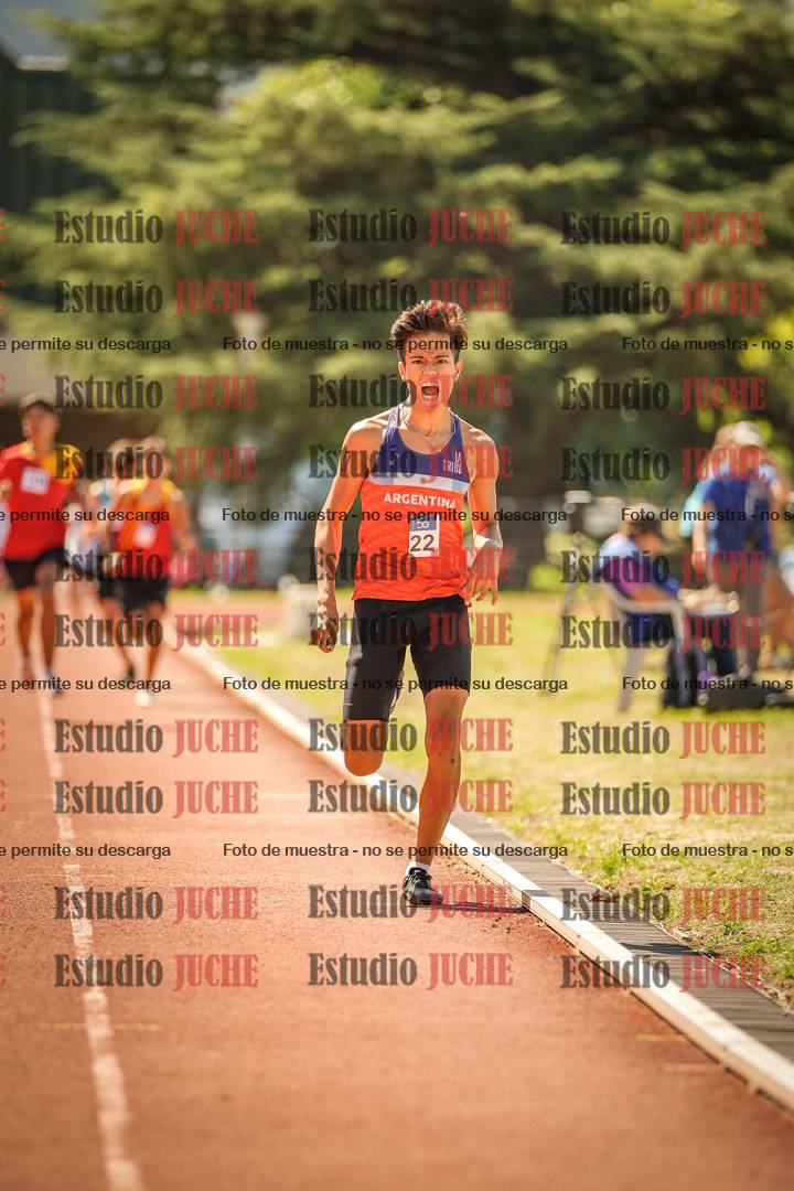 Fotos de los 600 m llanos de varones