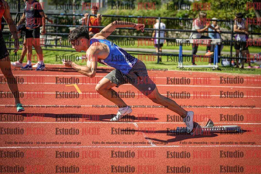 Fotos de los 200 m llanos de varones