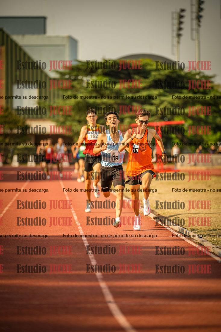 Fotos de los 1500 m llanos de varones