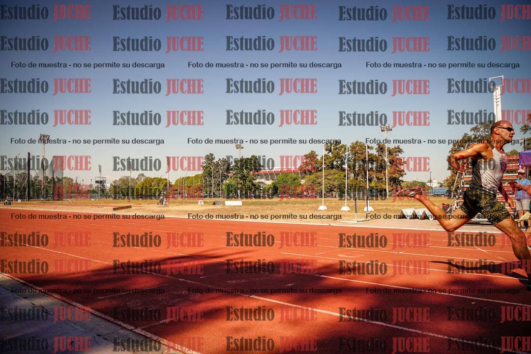 Fotos de los 200 m llanos de varones