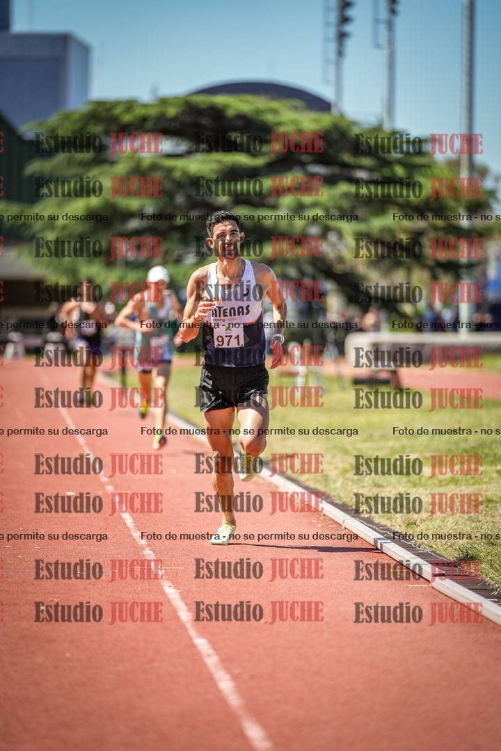 Fotos de los 3000 m con obstáculos de varones