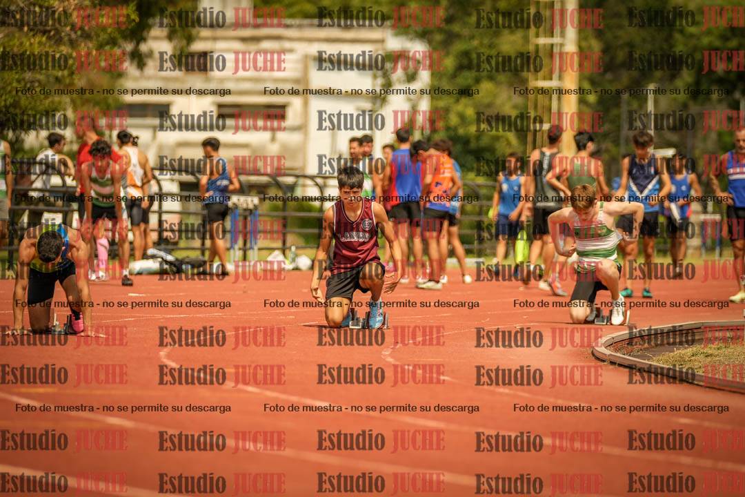 Fotos de los 200 m llanos de varones