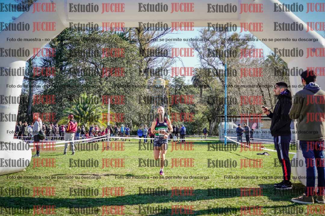 Fotos de la llegada del cross de 6000 m