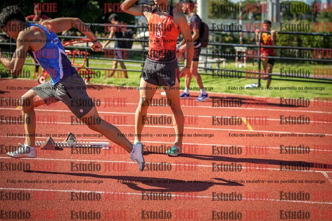 Fotos de los 200 m llanos de varones