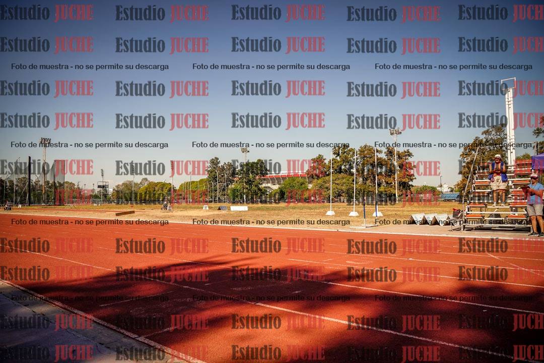 Fotos de los 200 m llanos de varones