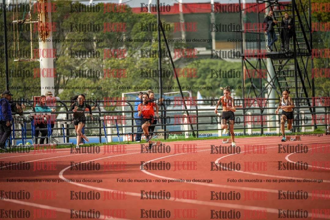 Fotos de los 150 m llanos de mujeres