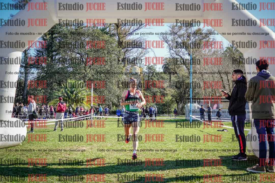 Fotos de la llegada del cross de 6000 m