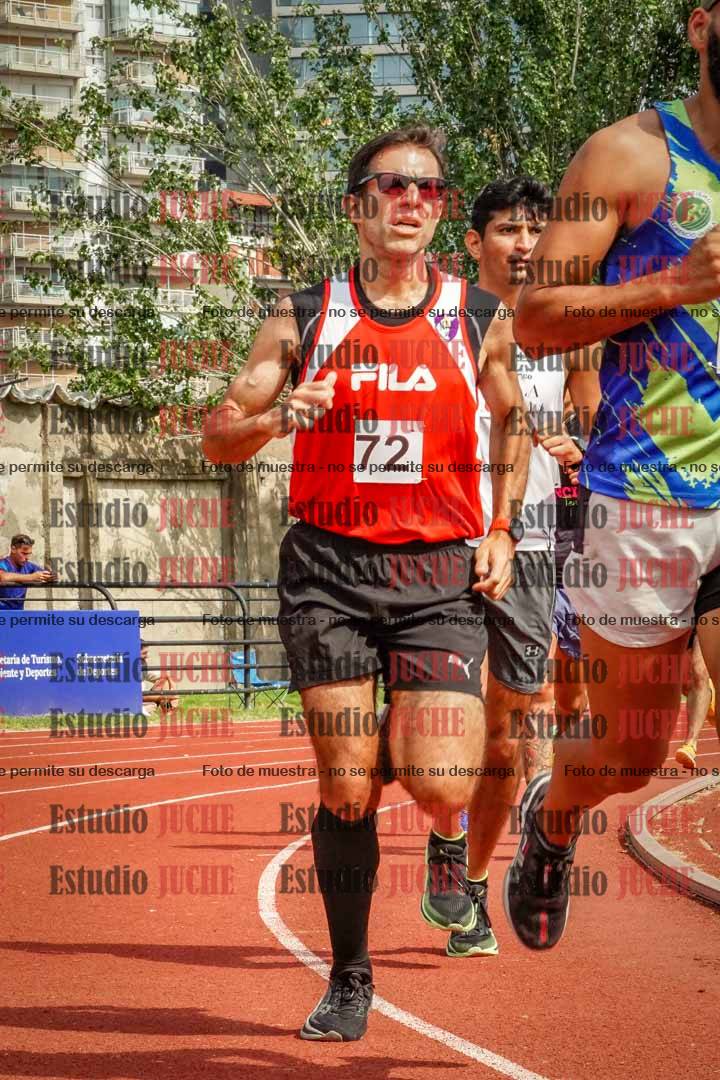 Fotos de los 3000 m llanos de varones