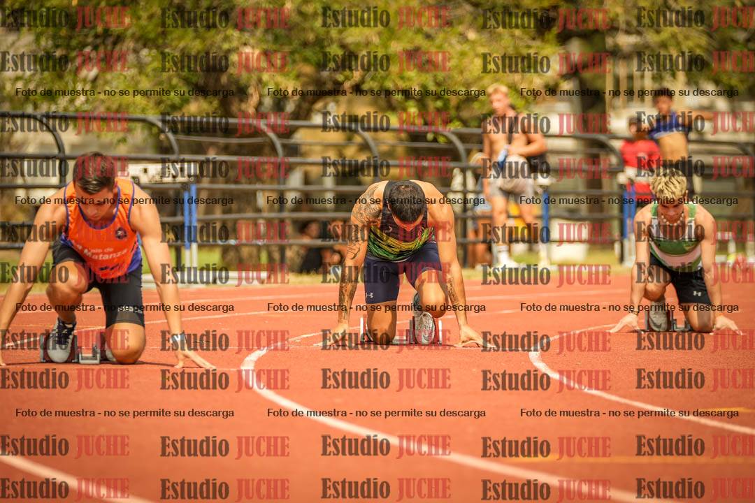 Fotos de los 200 m llanos de varones