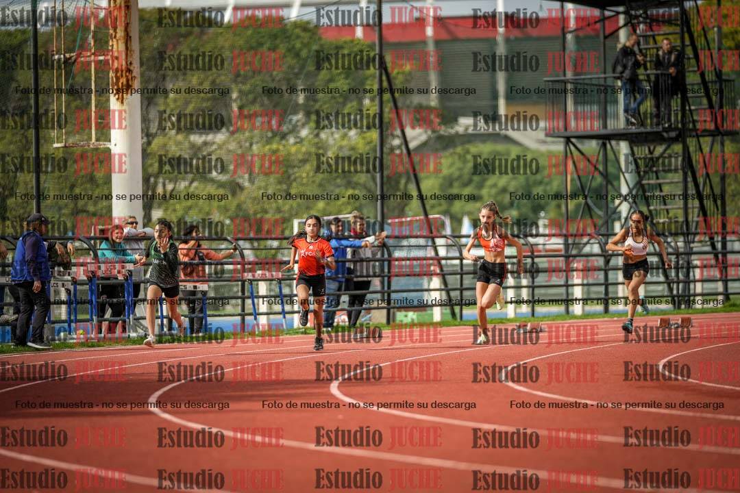 Fotos de los 150 m llanos de mujeres