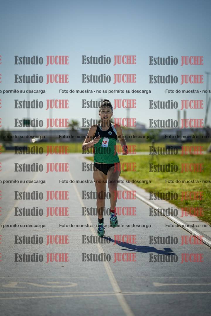 Fotos de los 5000 m llanos de mujeres y varones