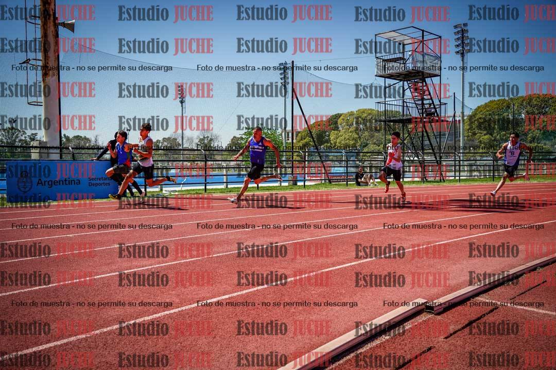 Fotos de los 200 m llanos de varones