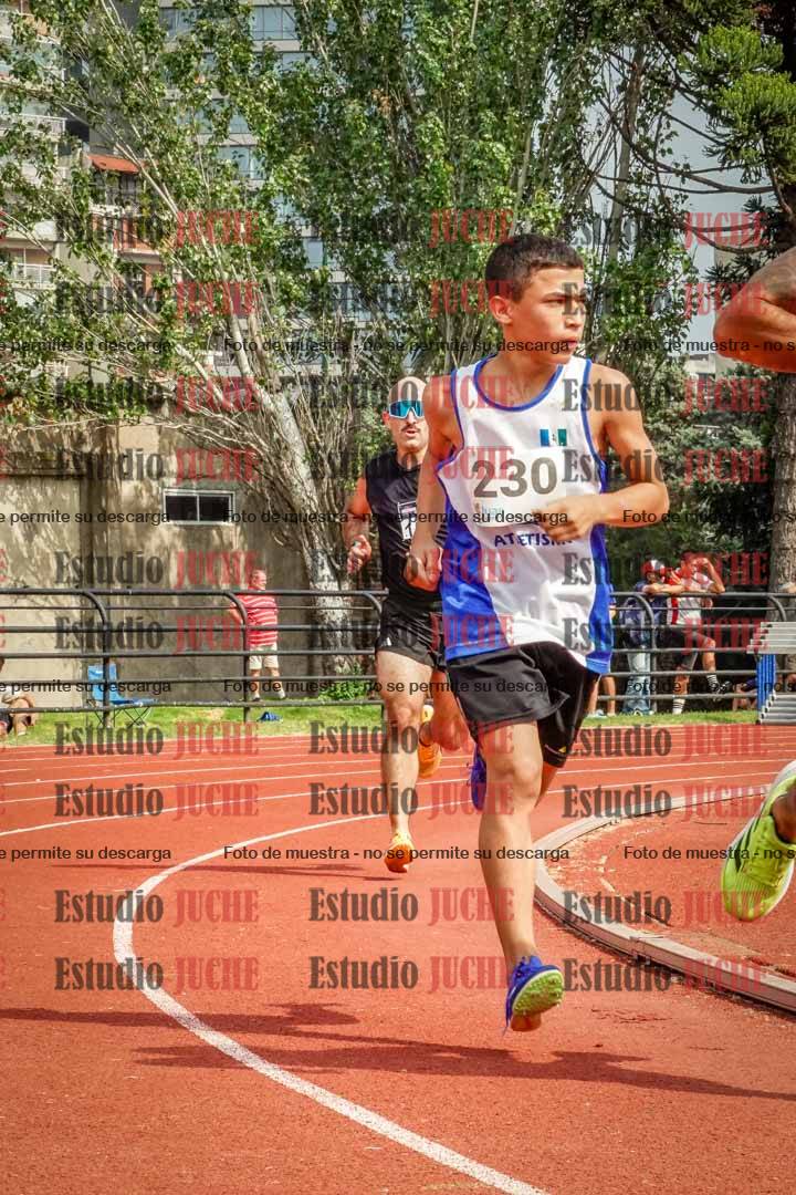 Fotos de los 3000 m llanos de varones