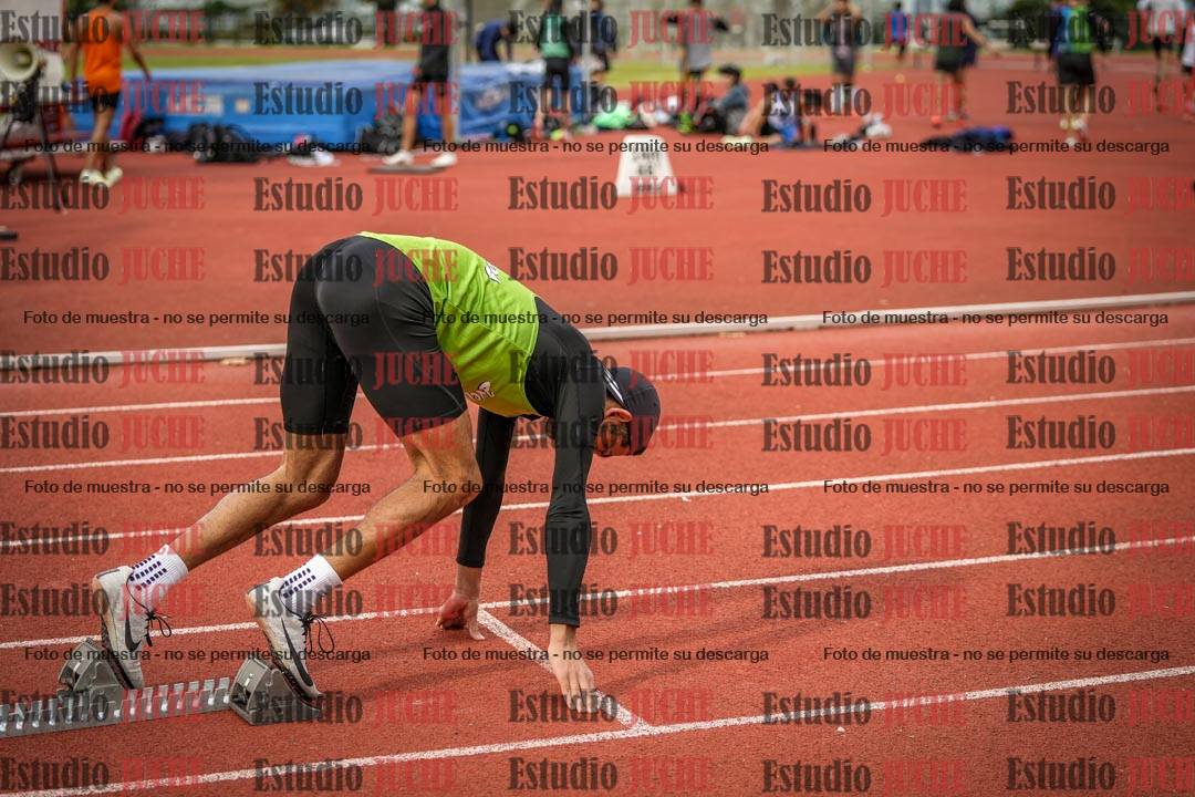 Fotos de los 400 m llanos de varones