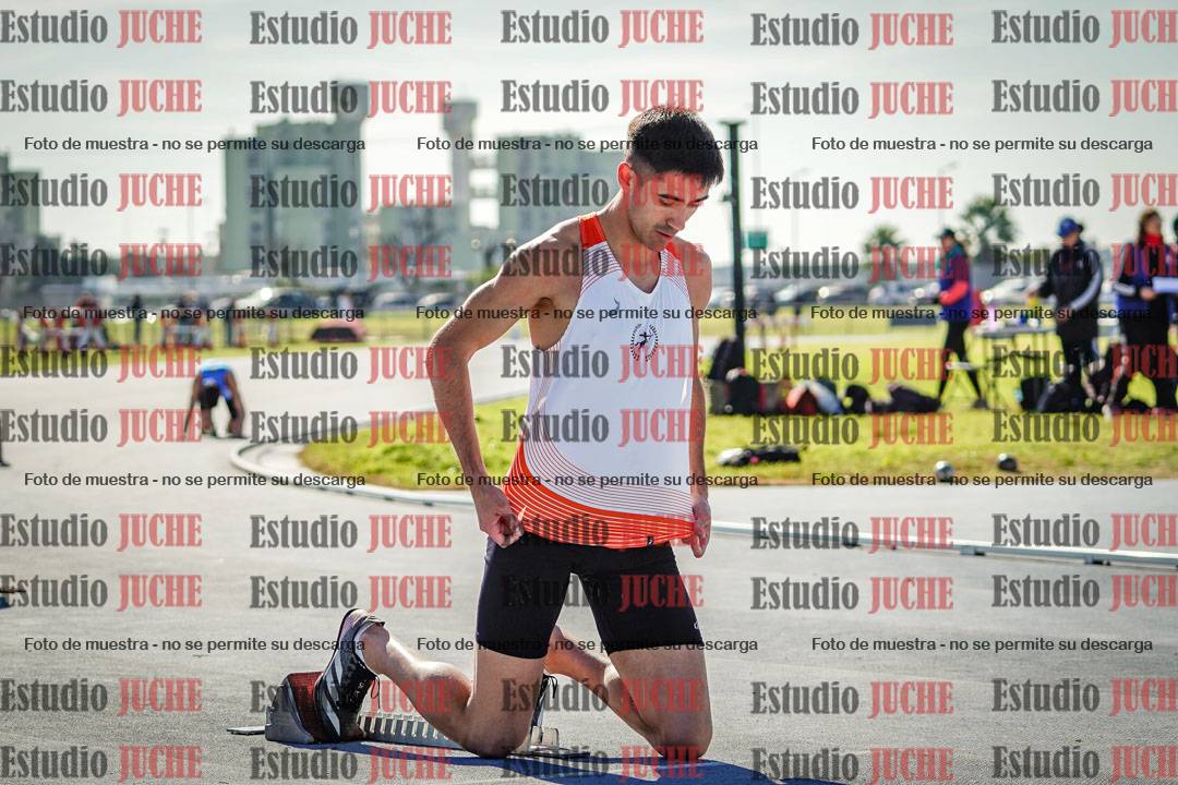 Fotos de los 400 m llanos de varones