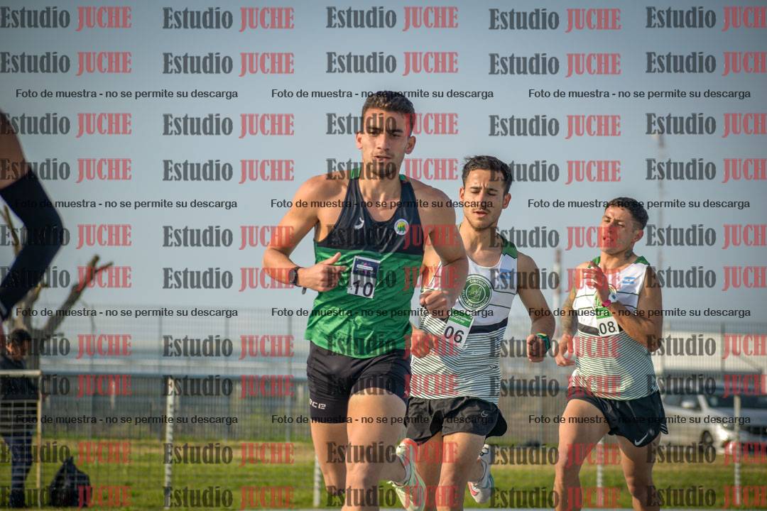 Fotos de los 3000 m llanos de varones