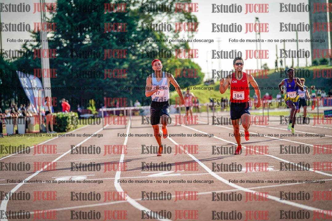 Fotos de los 400 m con vallas de varones