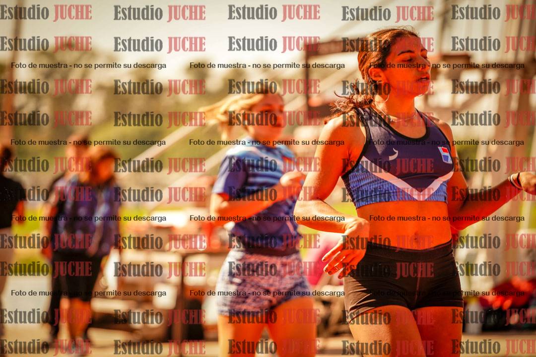 Fotos de los 200 m llanos de mujeres - combinadas 4